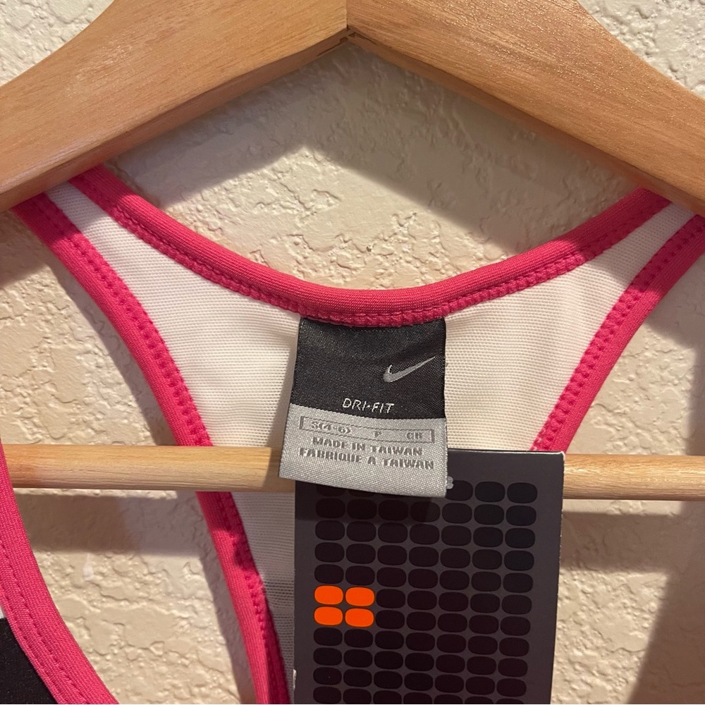 Nike Dri Fit Womens Racerback Running Built in Bra Tank size Small Pink/Black - Picture 2 of 7